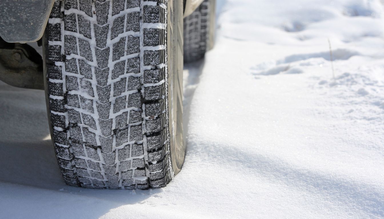 Cheap Tyres vs Premium Tyres